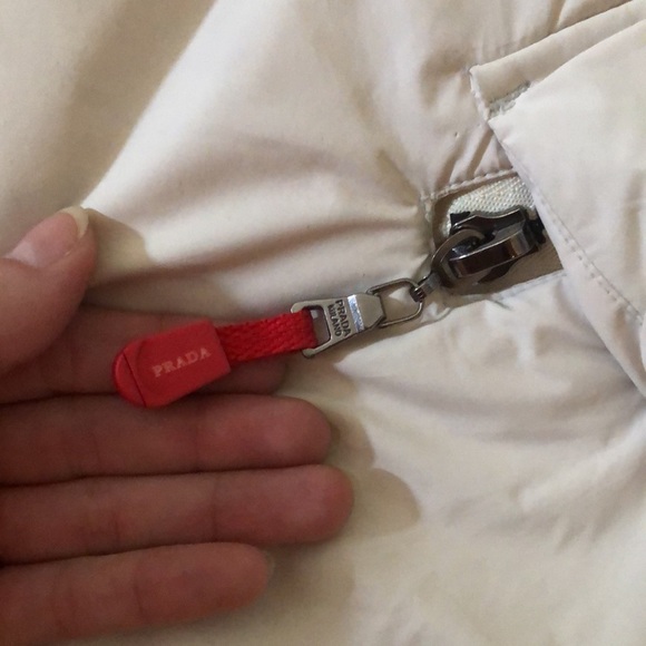 Vintage Prada puffer vest - Picture 3 of 5